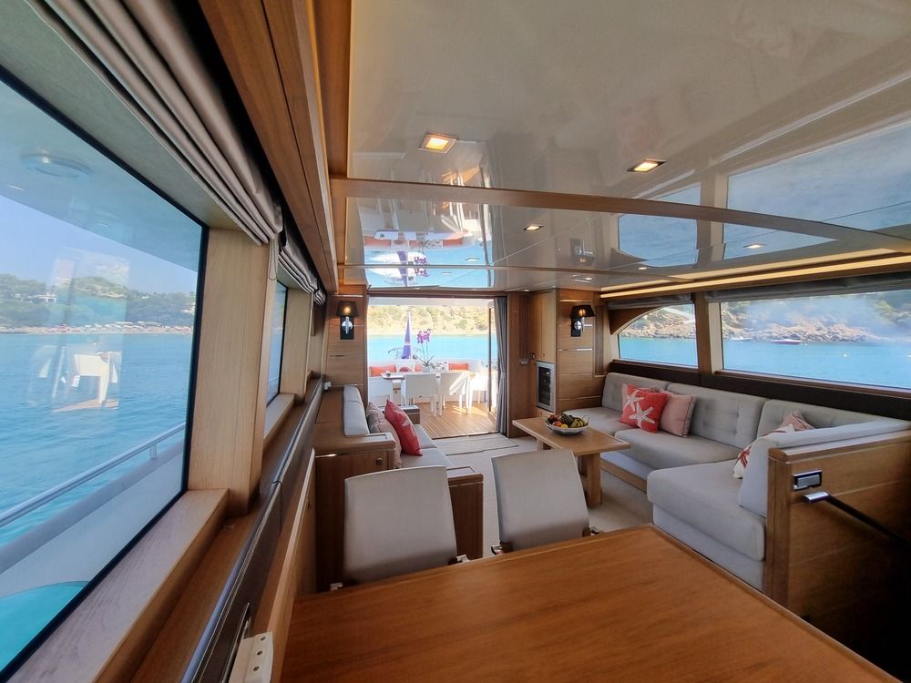 Van der Valk Continental II Interior