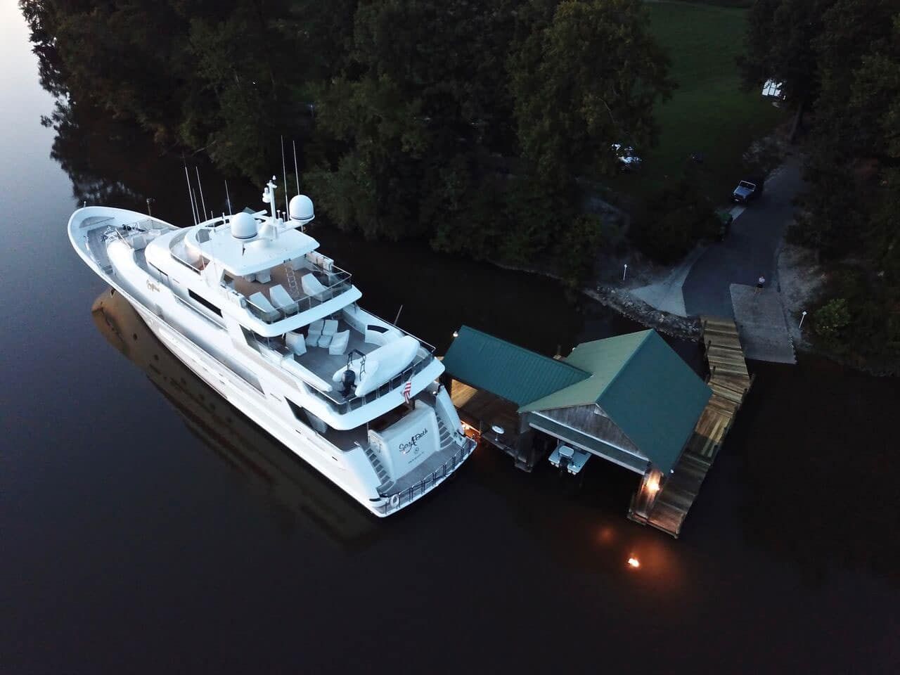 Exterior del Westport W130