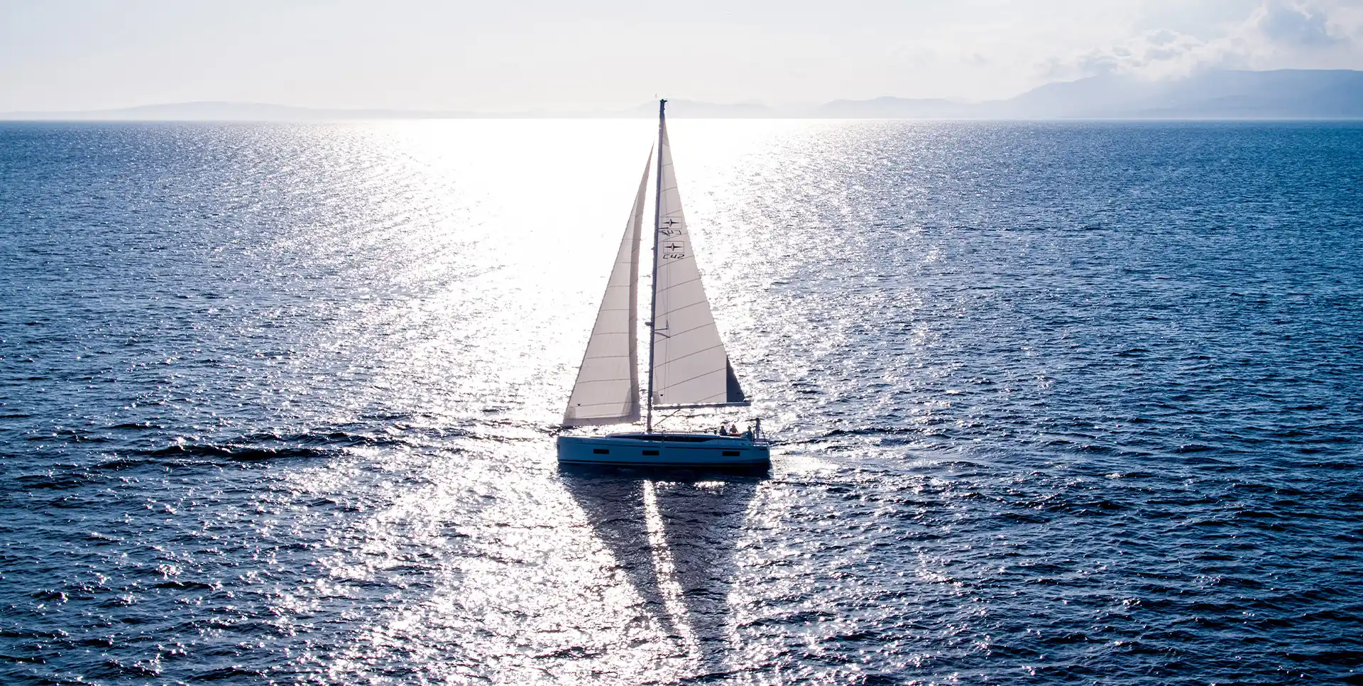Bavaria Yachts C42 Exterior