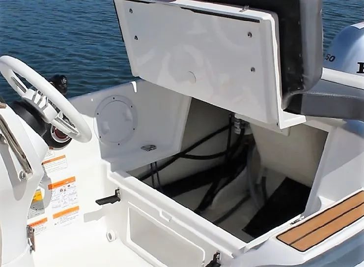 Innenbereich der Walker Bay Generation 360 DLX