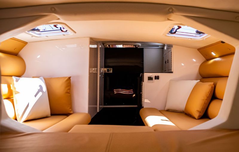 Velocity 430VRX Interior