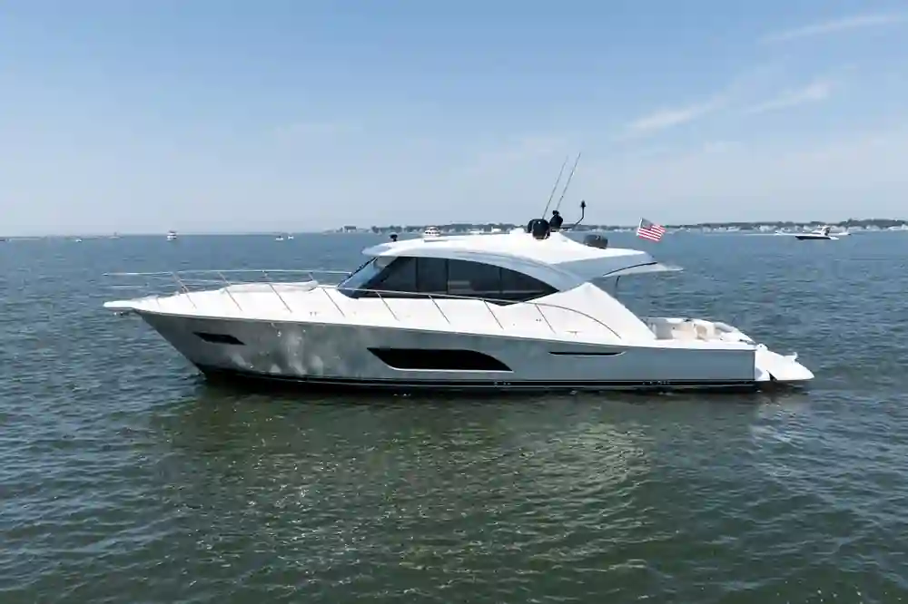 Riviera 575 SUV