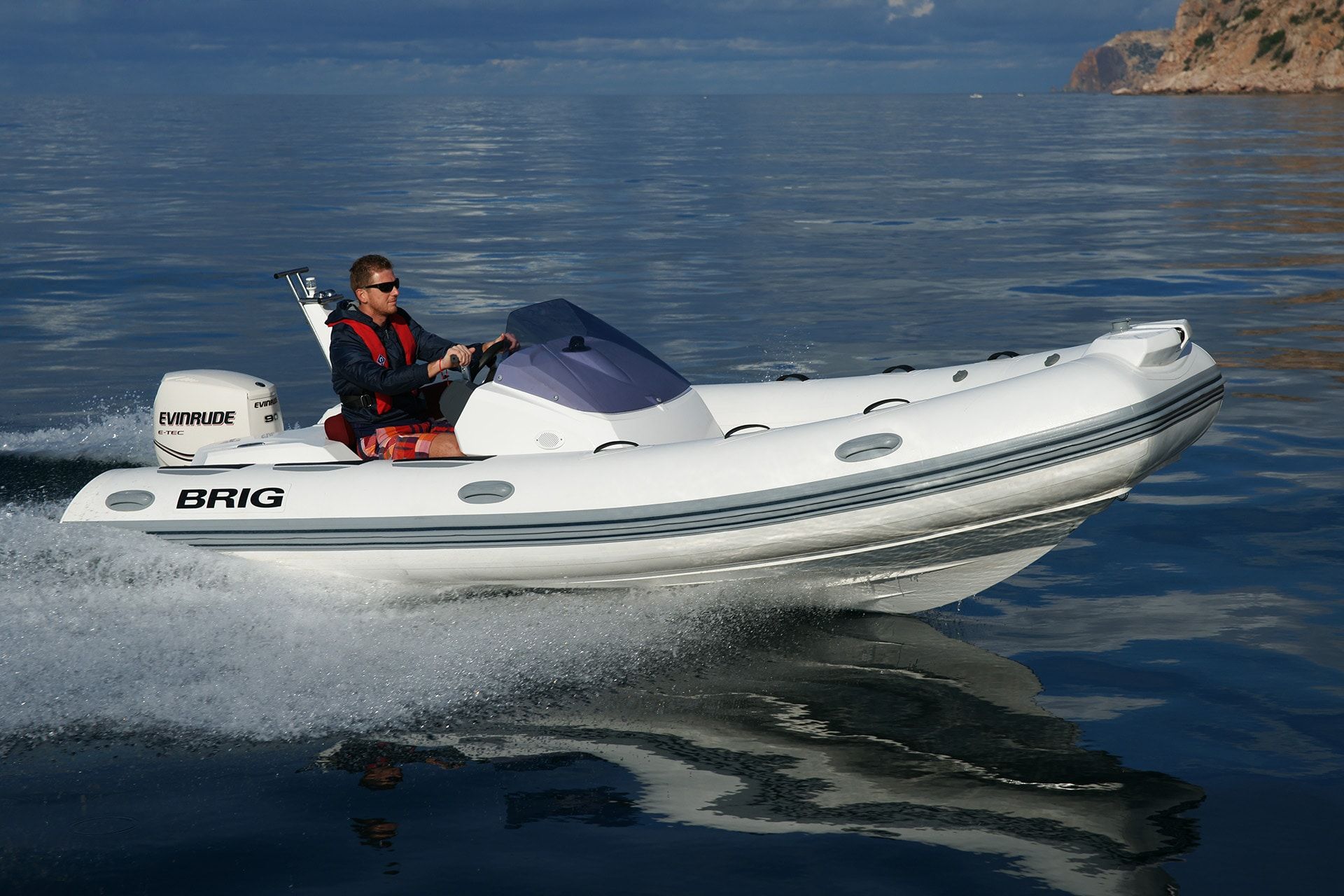 BRIG Eagle 480