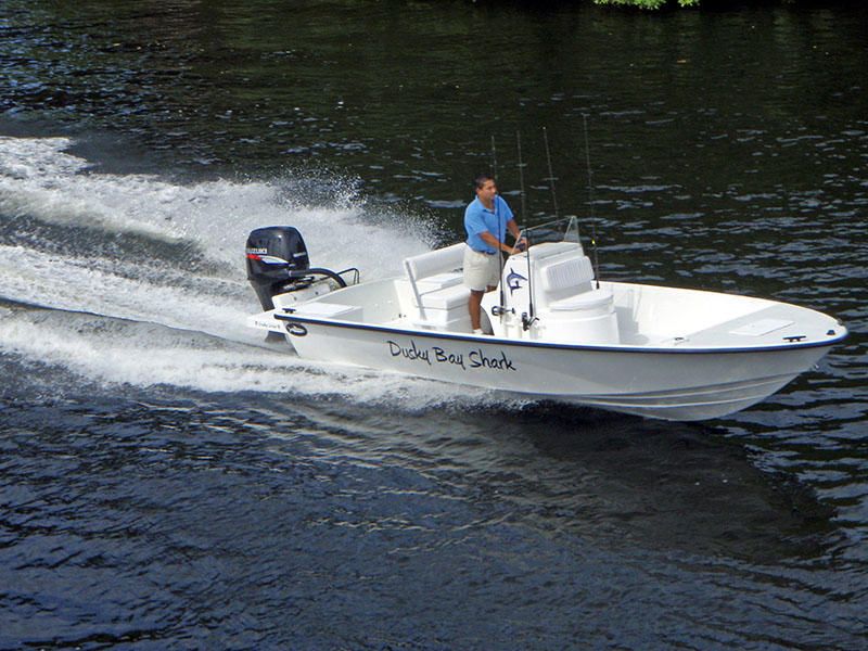 Dusky 218 Bay