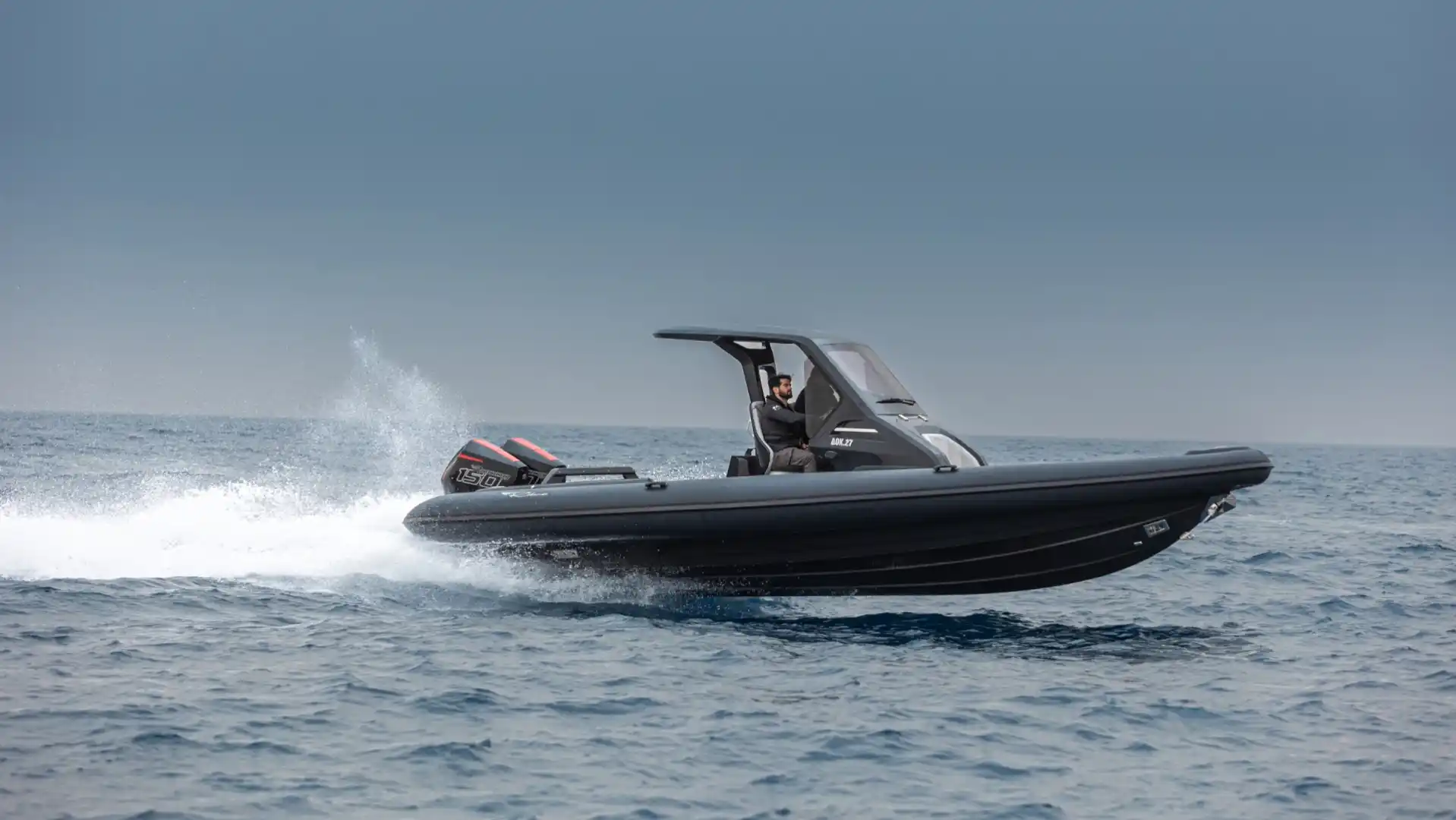 Ribco Marine 28T Exterior