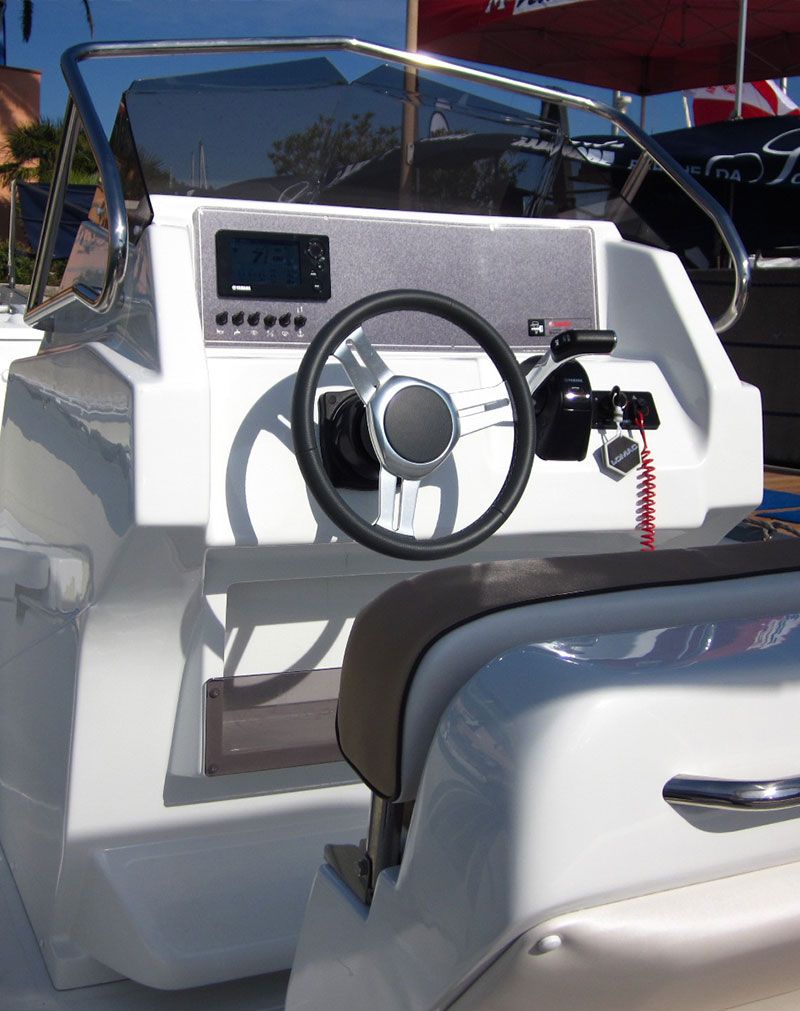 Lomac Turismo 790 Interior