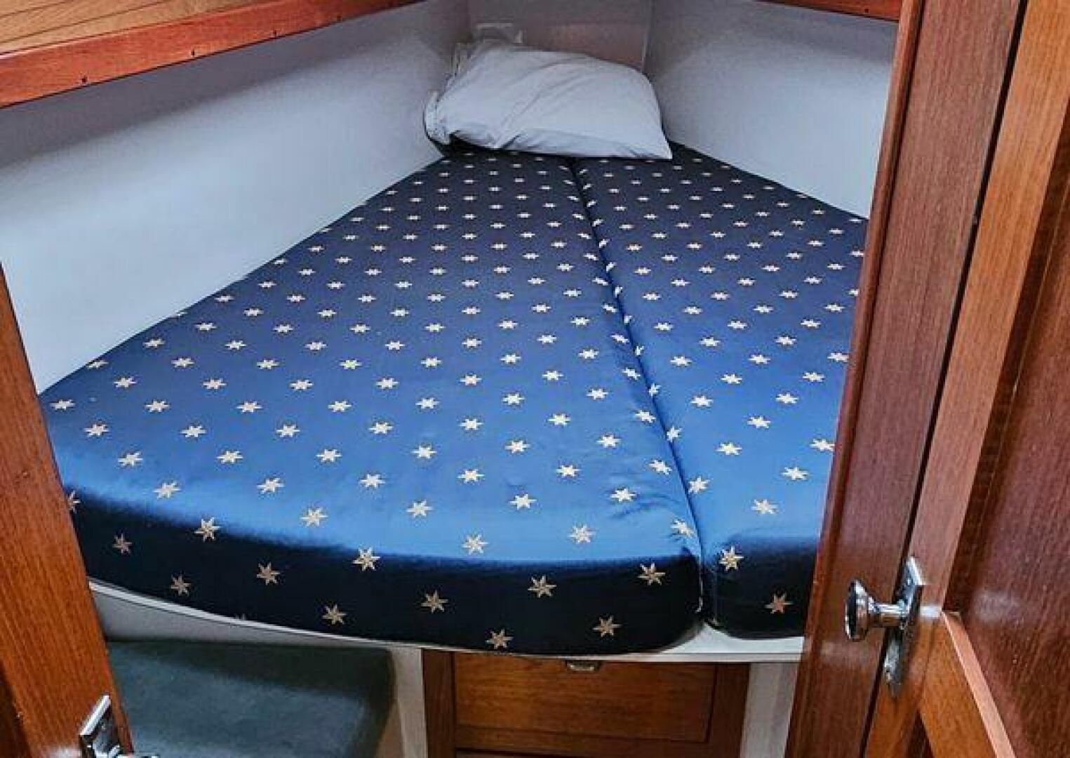 Intérieur du Catalina Yachts 400