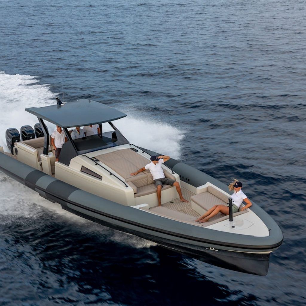 Chaser Yachts 500R