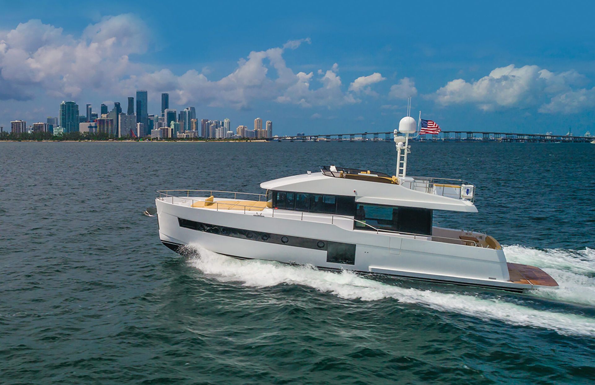 Sundeck 620