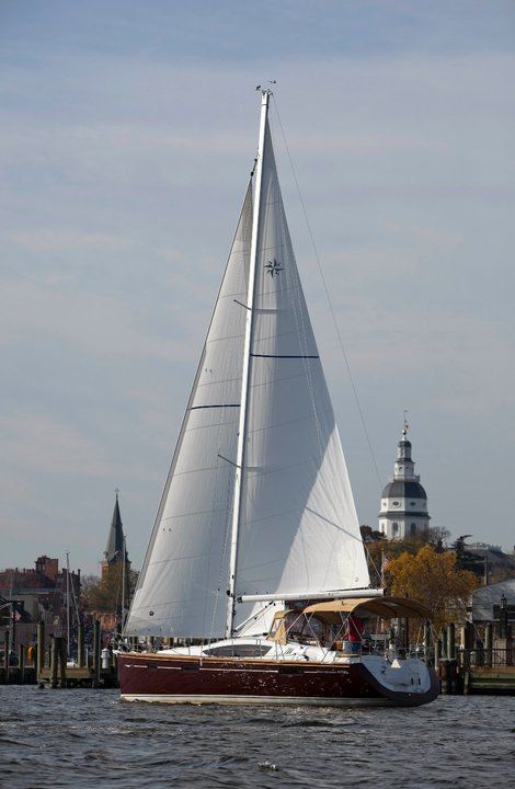 Jeanneau Sun Odyssey 42 DS Exterior