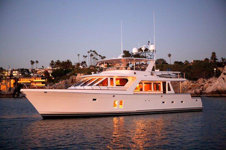 Offshore Yachts 72 Pilothouse photo