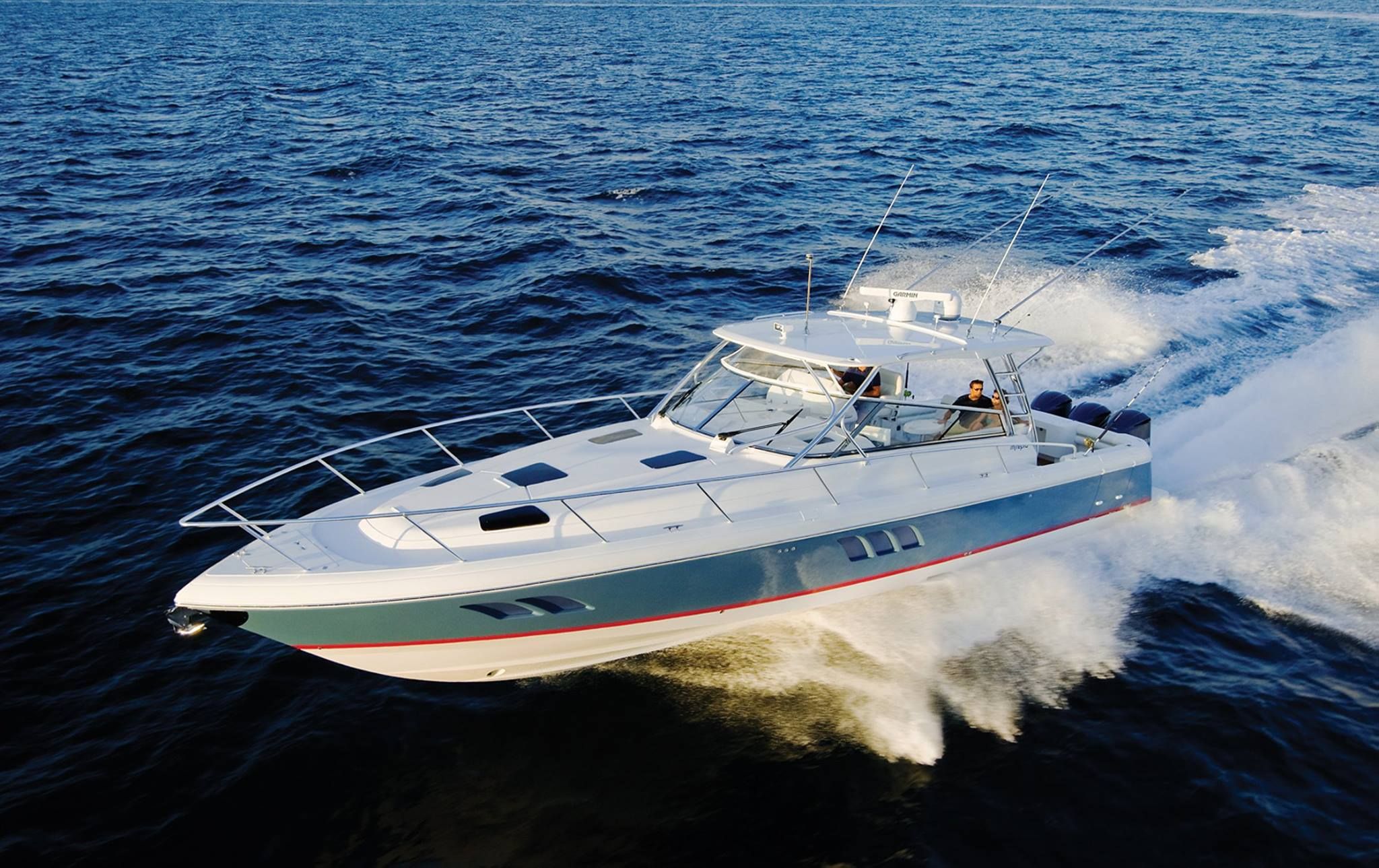 Intrepid Powerboats 475 Sport Yacht