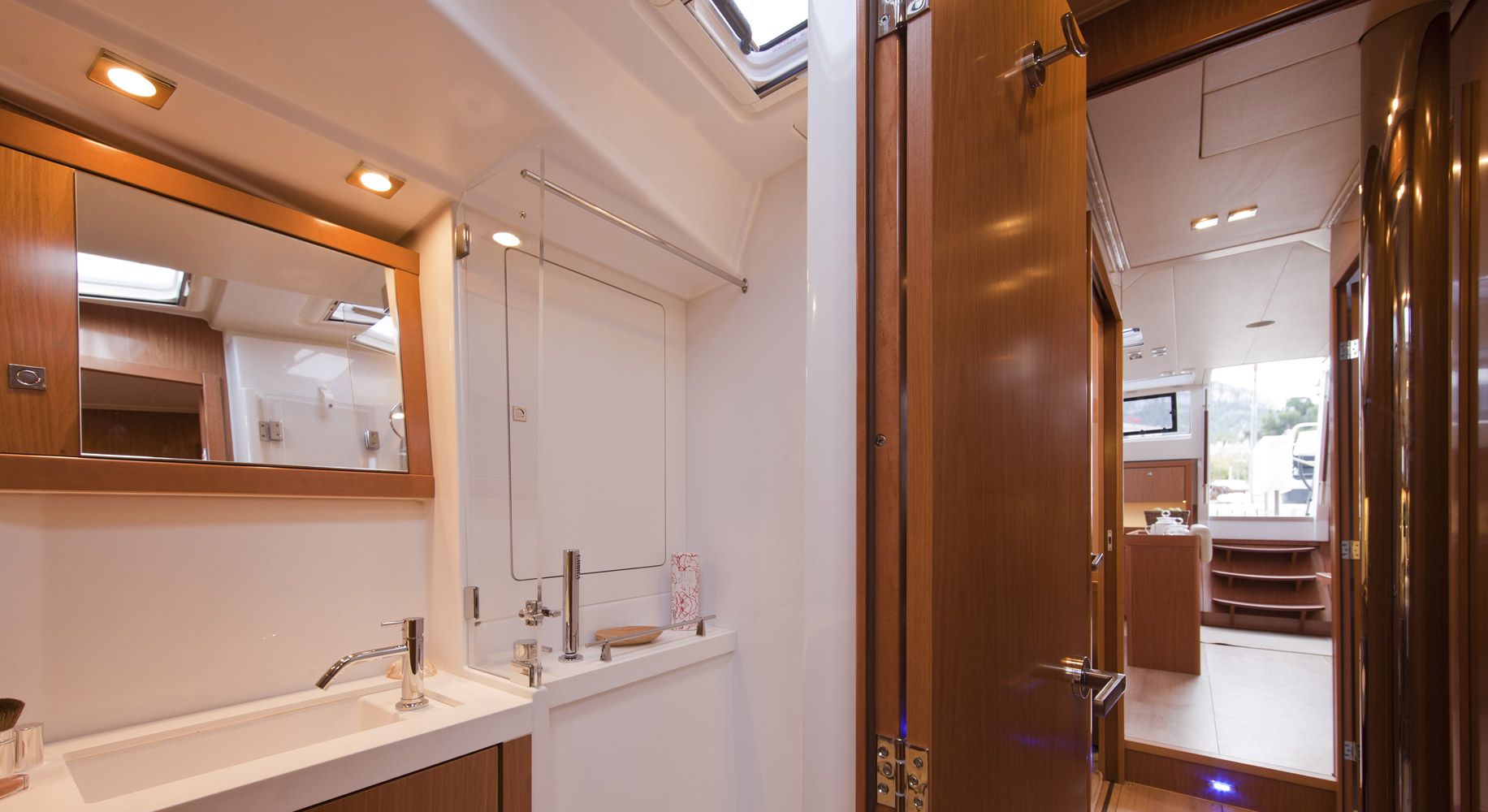 Beneteau Sense 50 Interior