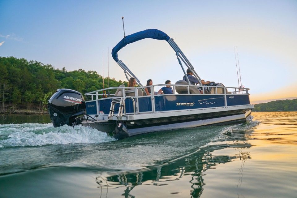 Ranger 200F Exterior