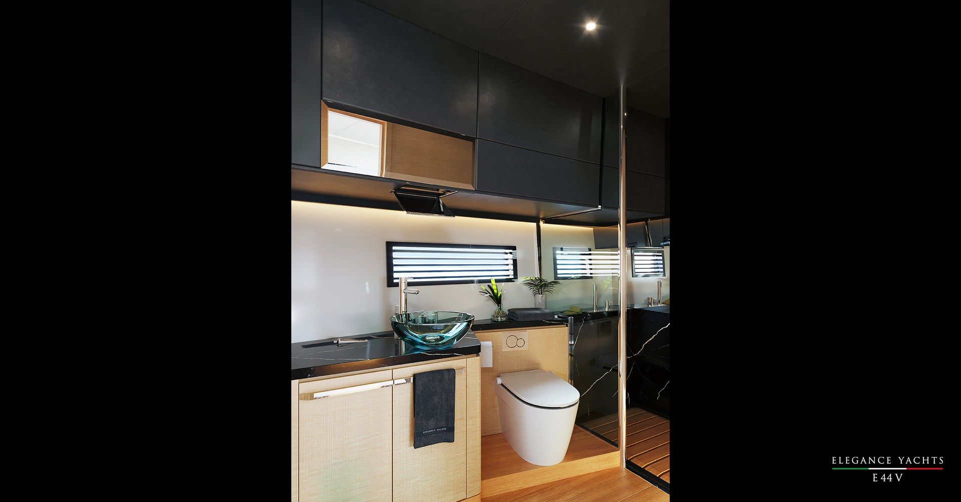 Interieur van de Elegance E44V