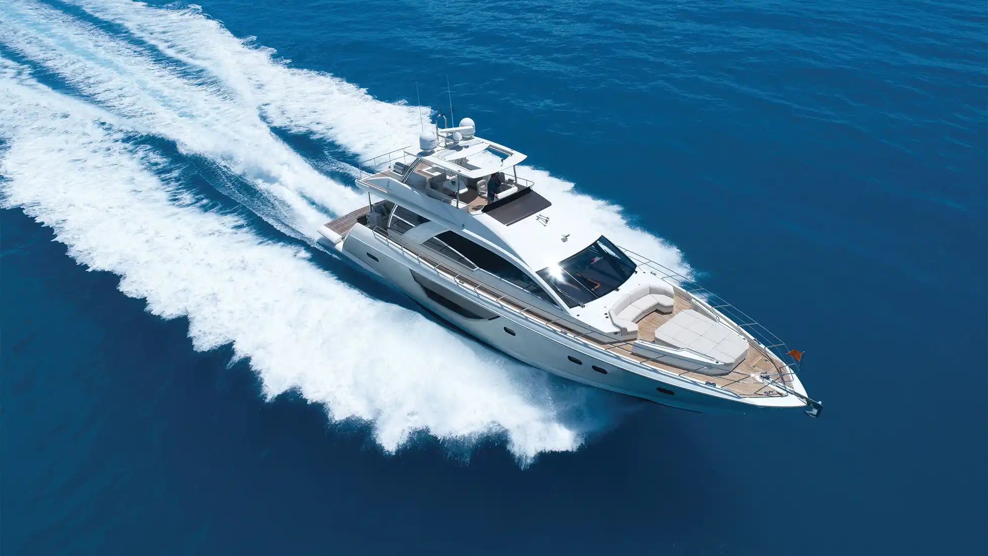 CL Yachts CLA76f Exterior