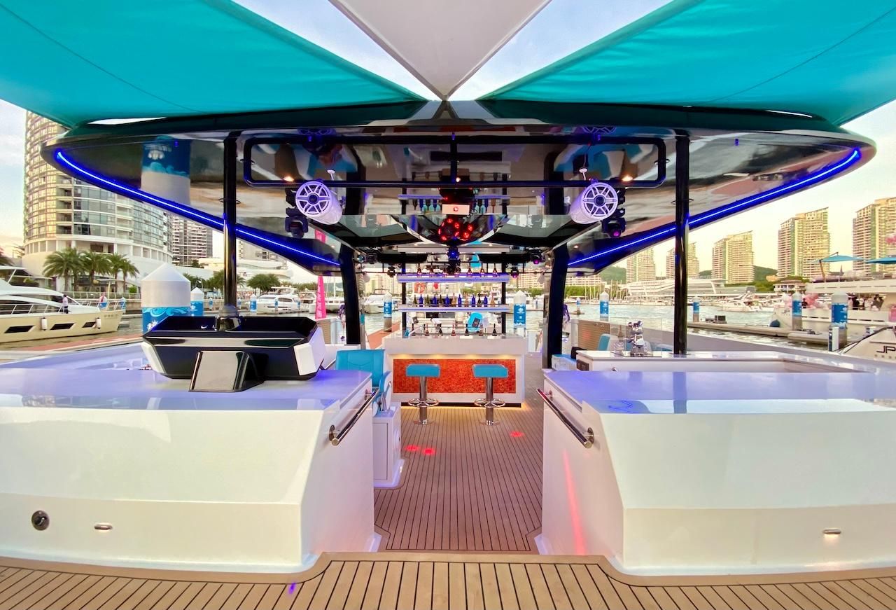 Diamond Yachts P55 Power Catamaran Interior
