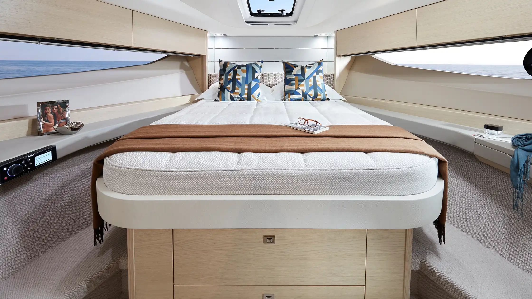 Innenbereich der Princess Yachts V40