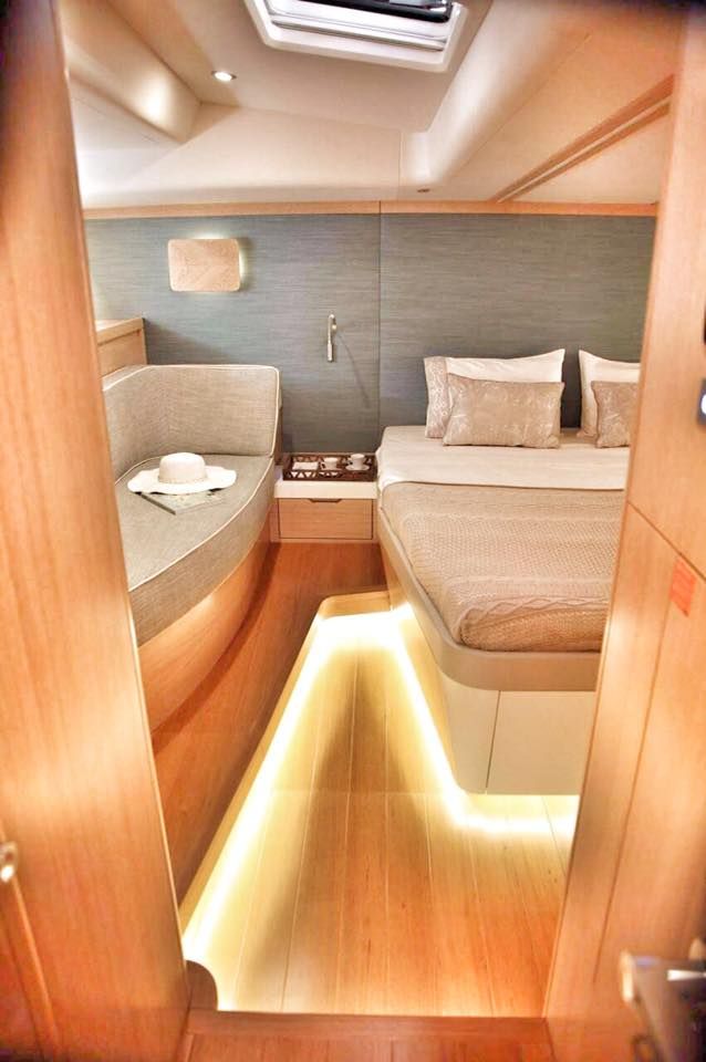 Interior del Euphoria 68