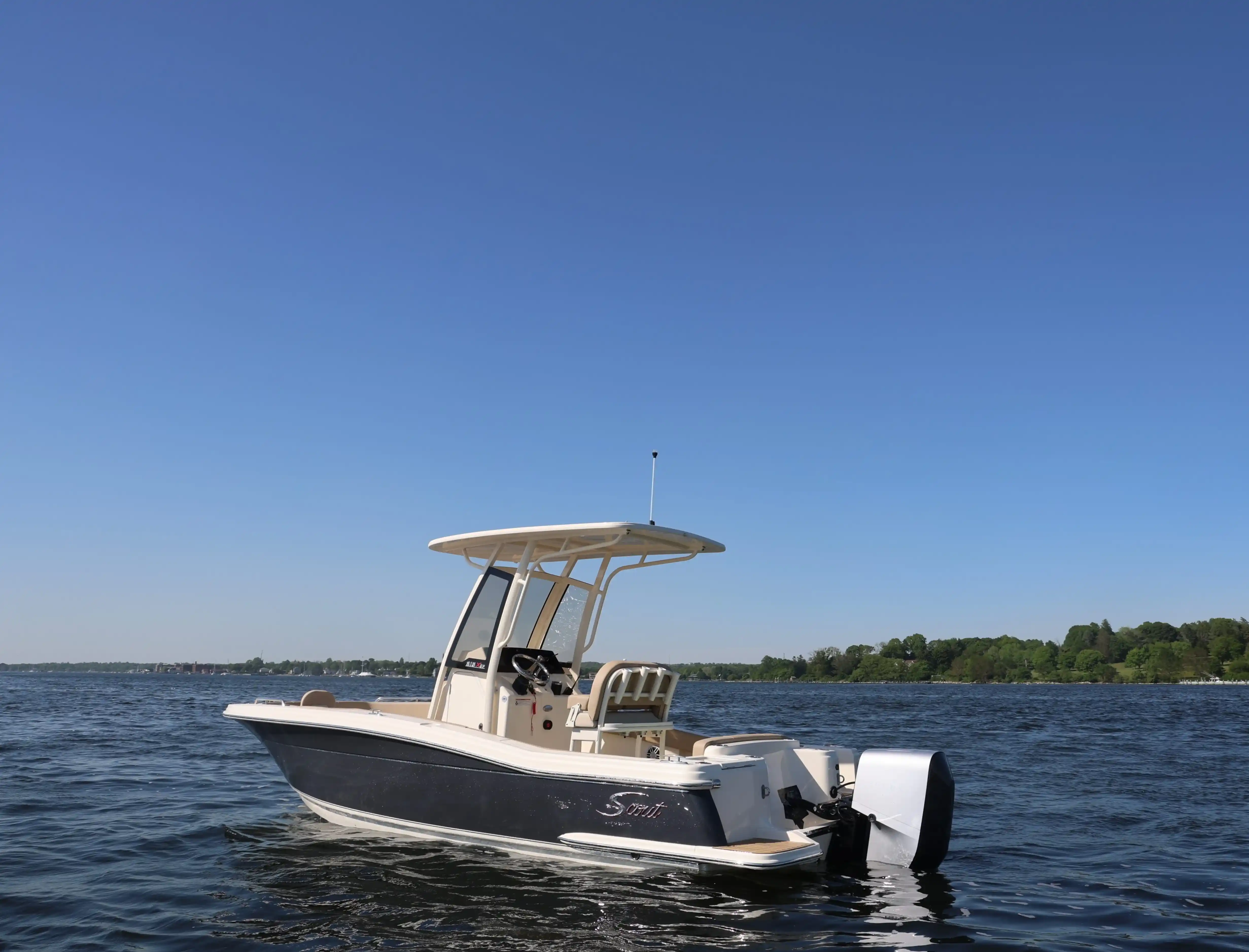 Flux Marine Scout 215 XSF photo