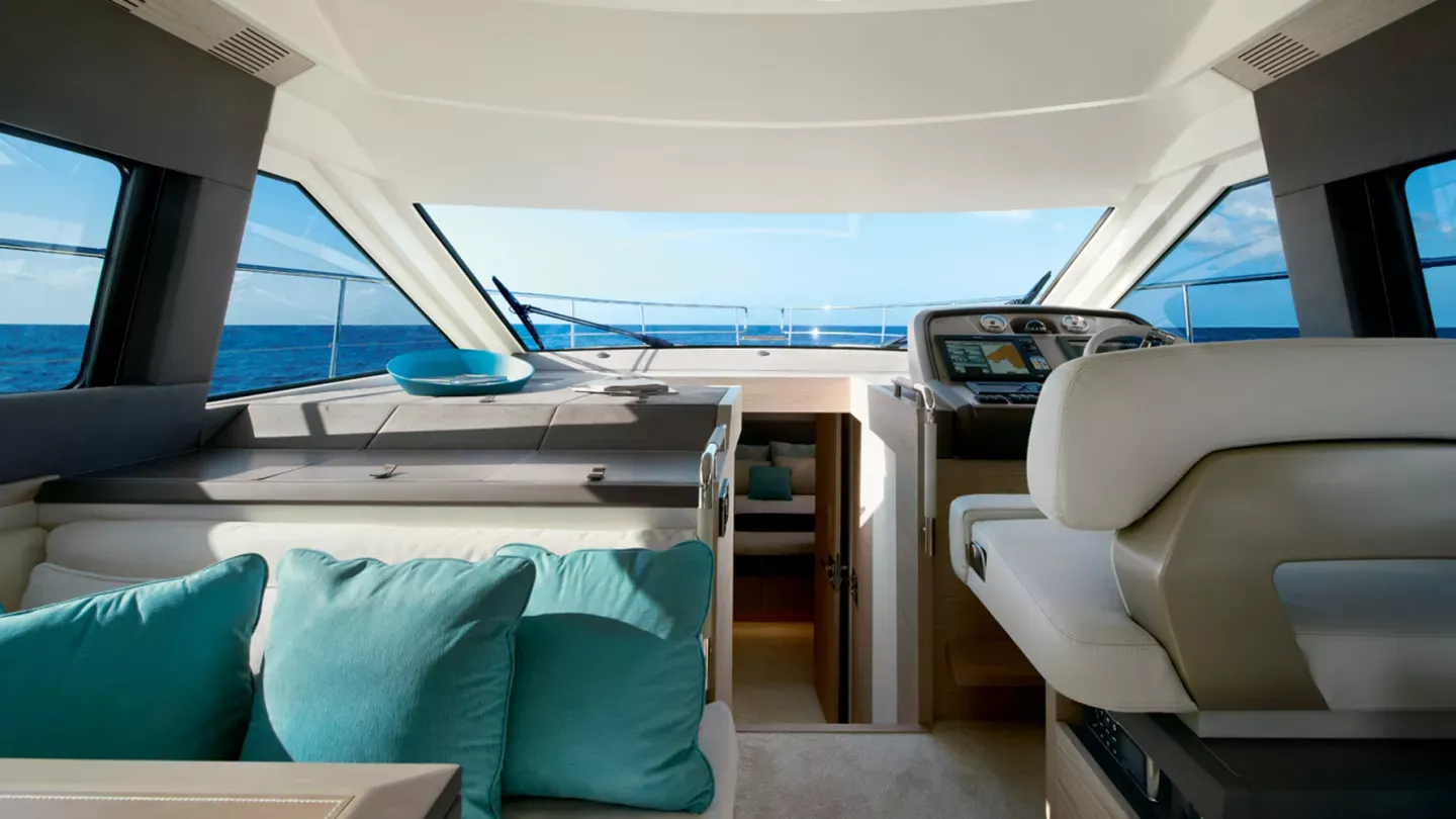 Innenbereich der Beneteau Monte Carlo 5