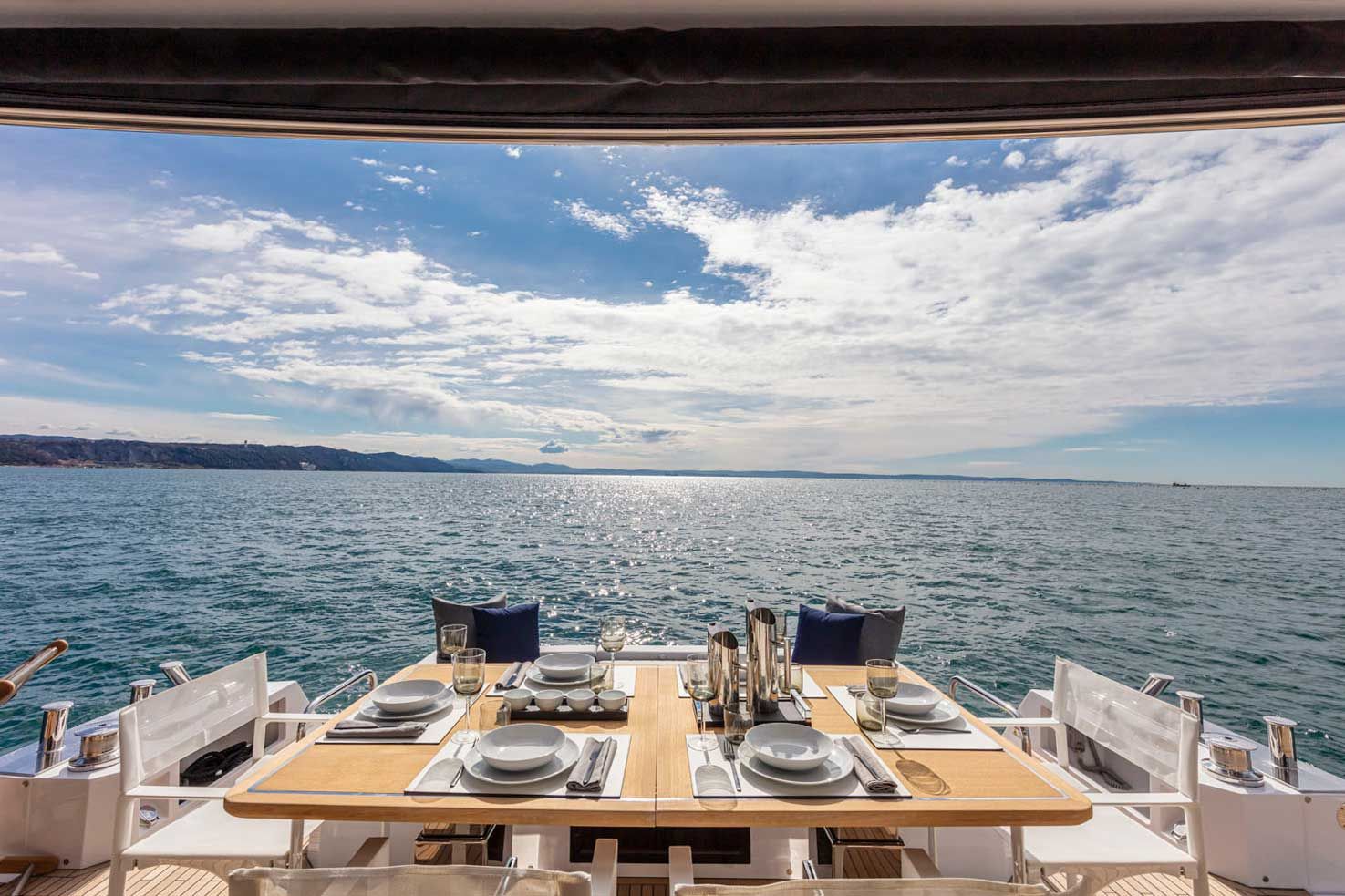 Pardo Yachts E60 Exterior