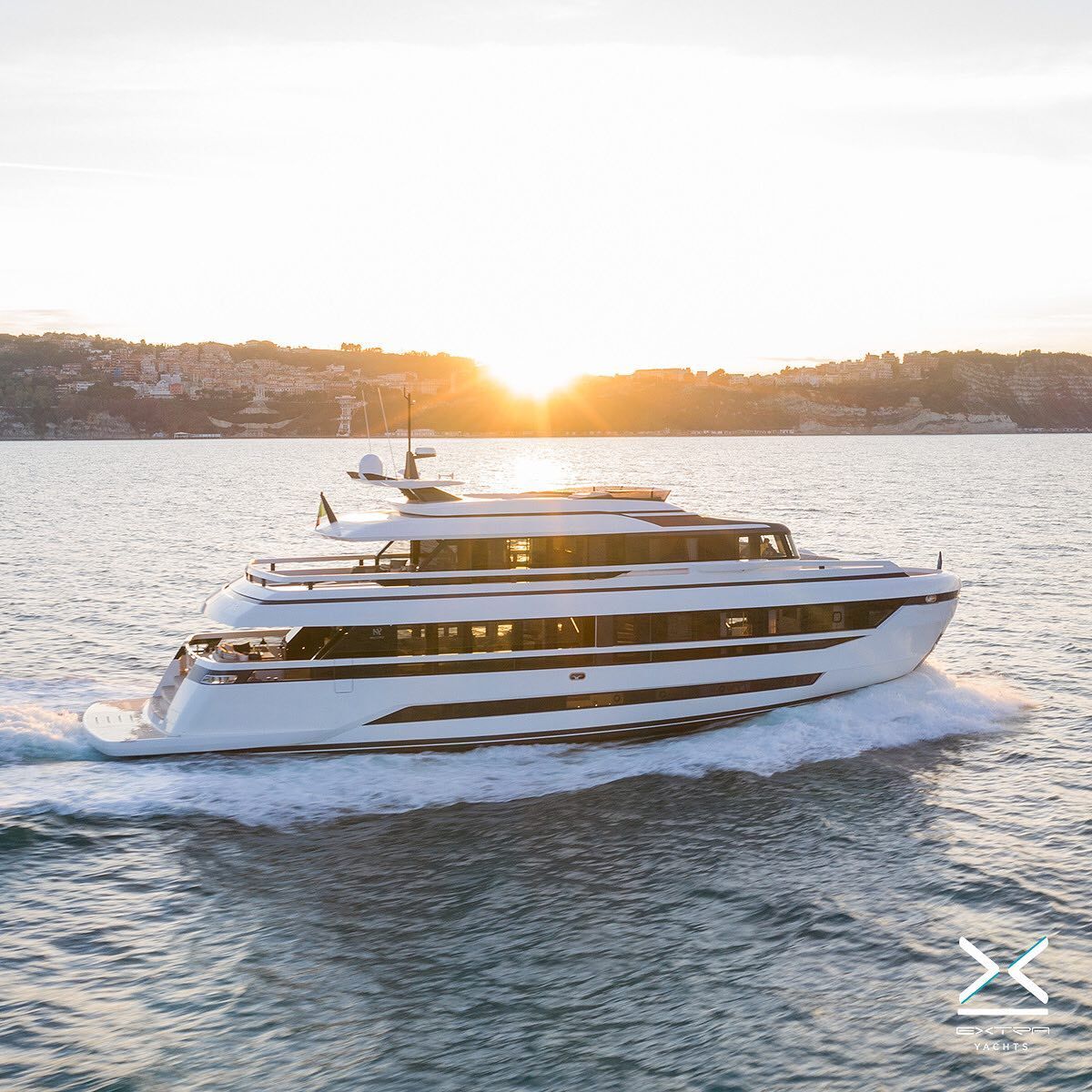 Extra Yachts 93