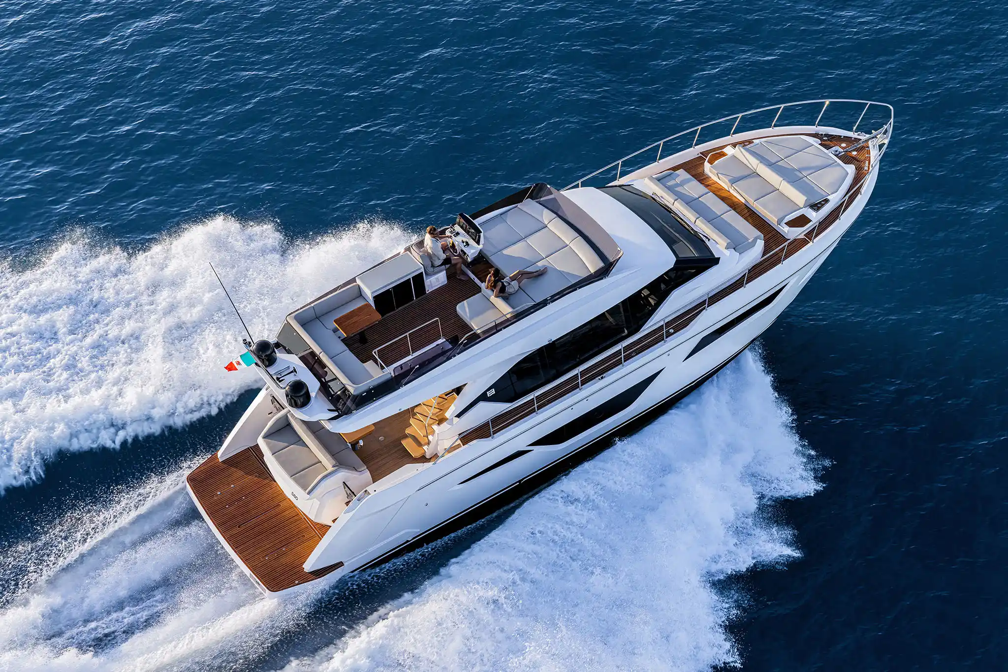 Extérieur du Ferretti Yachts 580