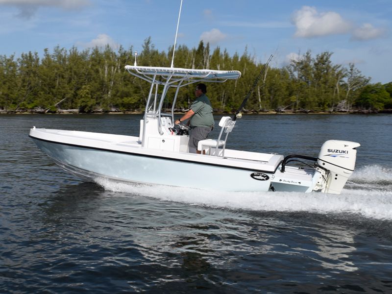 Dusky 217 Open Fisherman