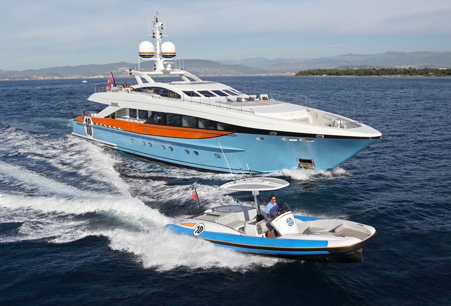 Heesen Yachts Aurelia Exterior