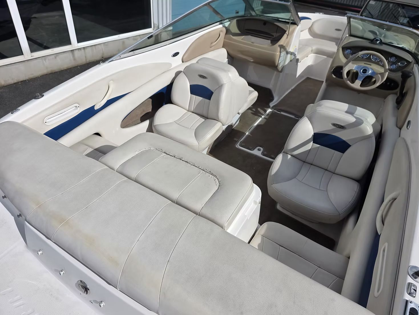 Chaparral 183 SS Exterior