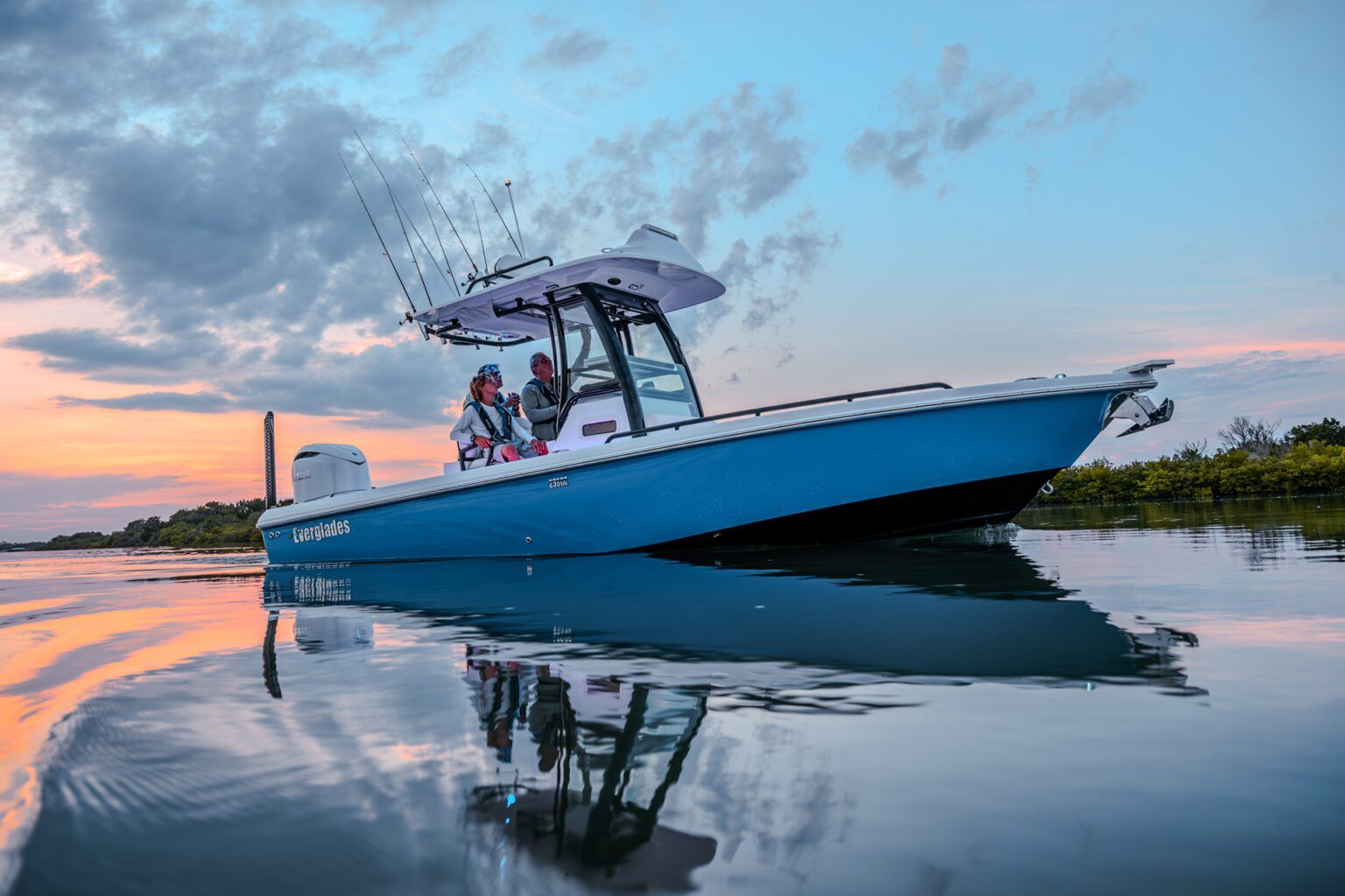 Everglades Boats 253CC photo