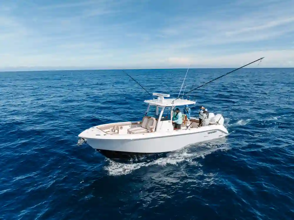 2026 Everglades Boats 315CC for sale on YachtWay, same model as on display at FLIBS 2026