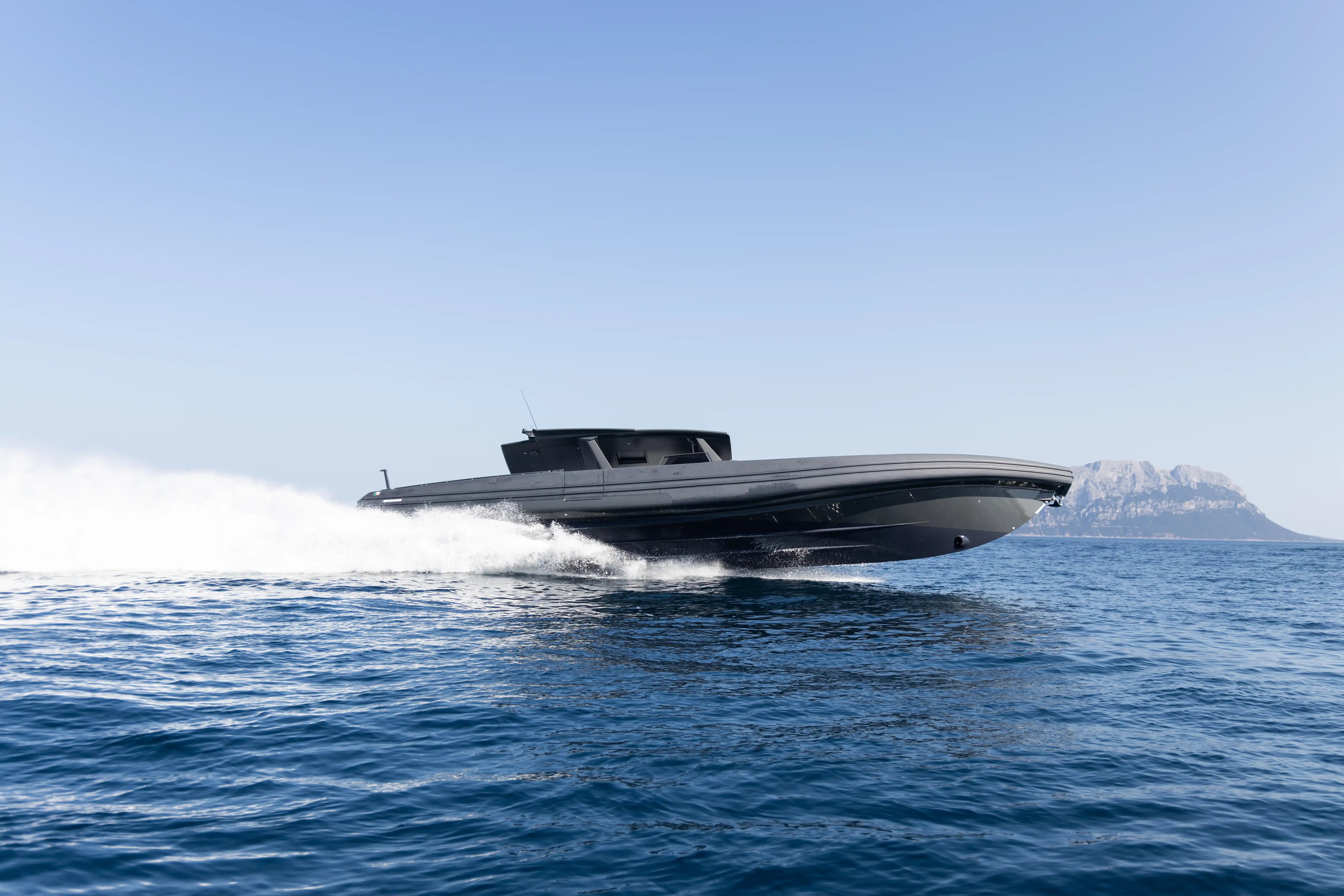 Novamarine Black Shiver 160 - Sterndrive