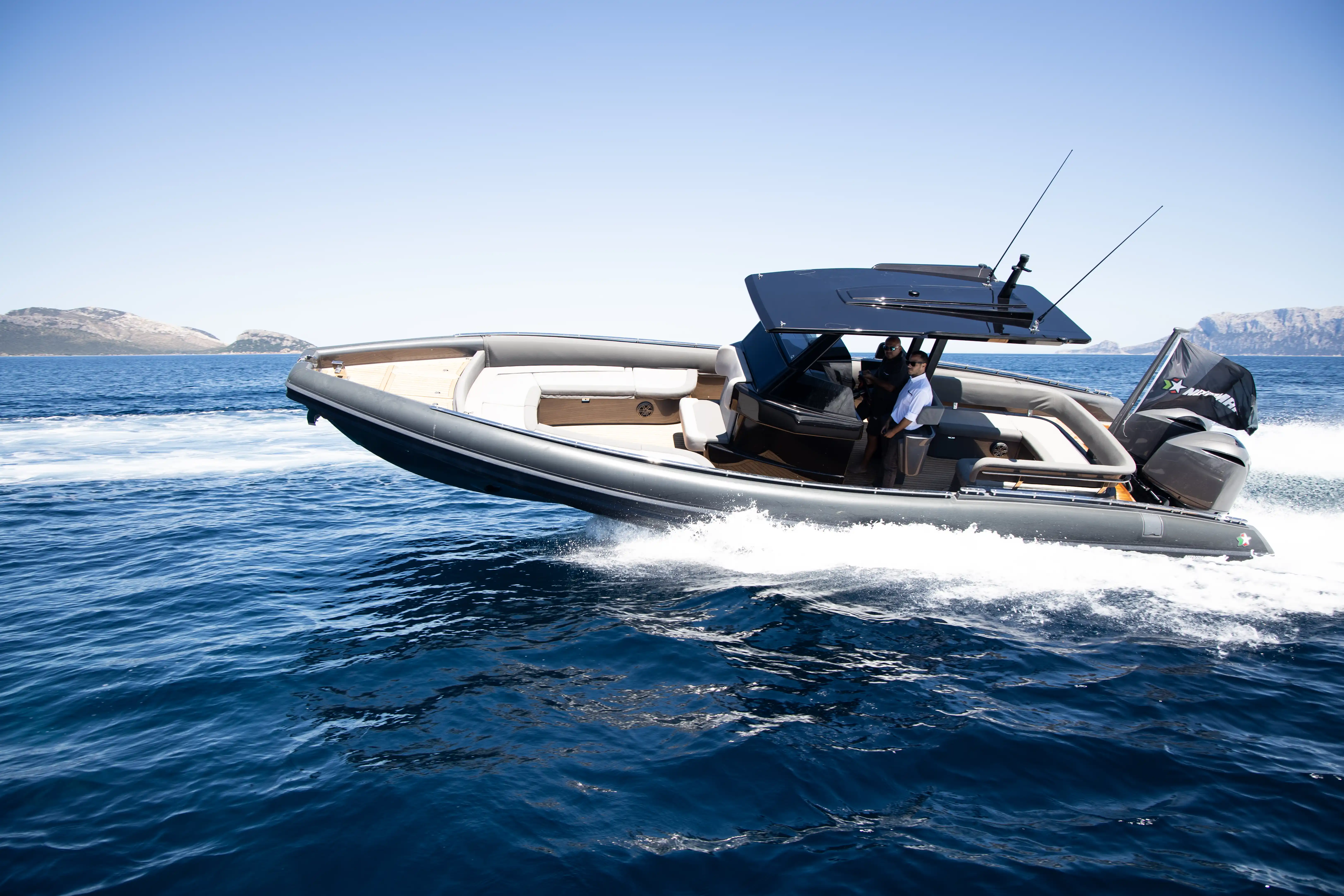 Novamarine Black Shiver 100 - Outboard