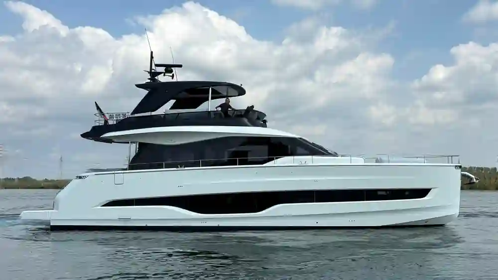 2026 Cranchi Sessantadue 62 for sale, on display at FLIBS 2026