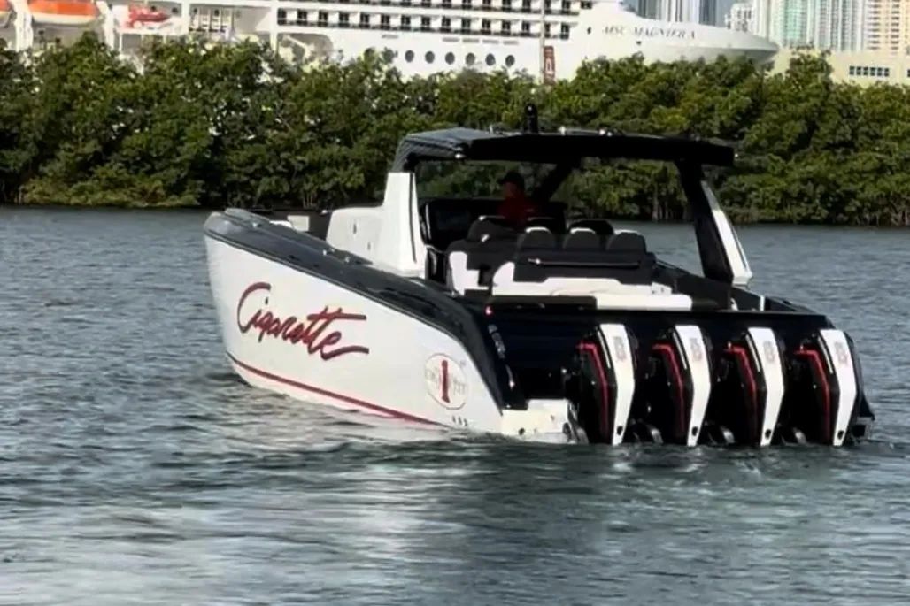 Cigarette Racing 2024 Cigarette Racing 42' Auroris For Sale | Pre-Owned Center Console ...