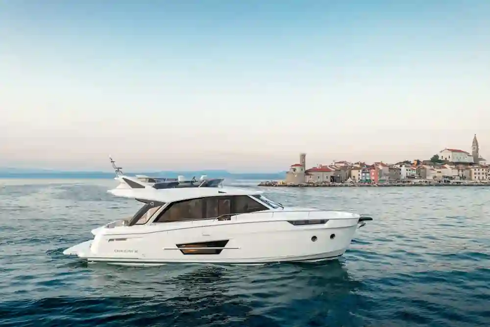 2024 Greenline Yachts 45 Fly Hybrid for sale, on display at FLIBS 2026