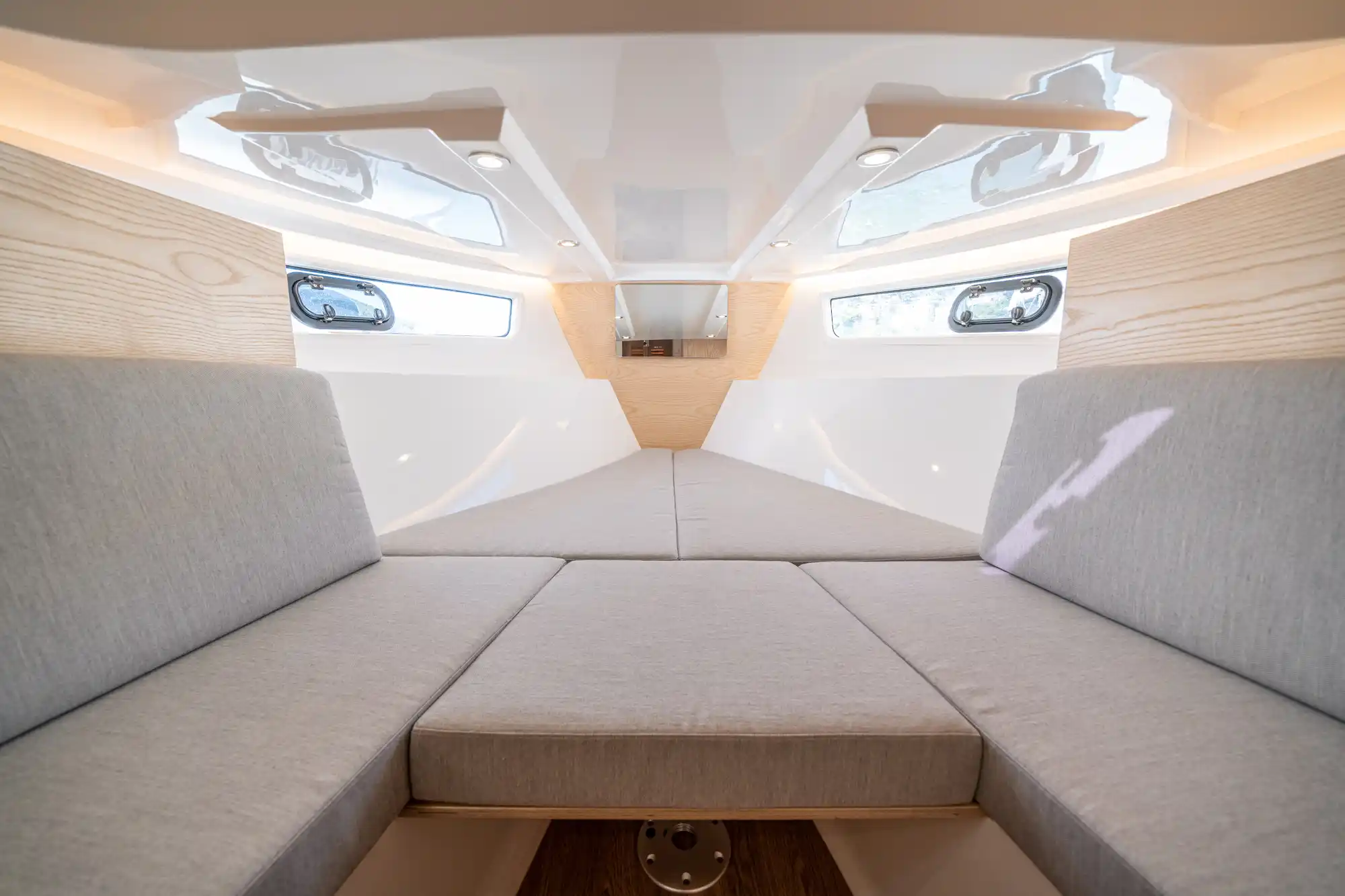 Interior del Girbau 28 Cabin