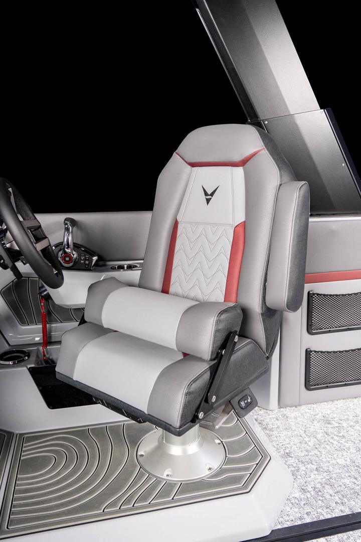 Revel RS25L Interior