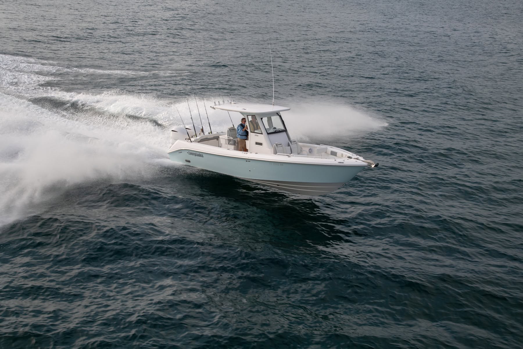 Everglades Boats 295CC