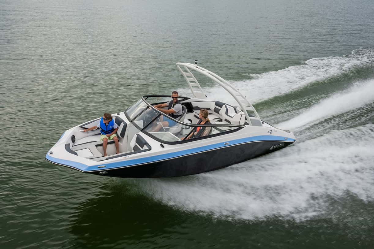 Interieur van de Yamaha 195S