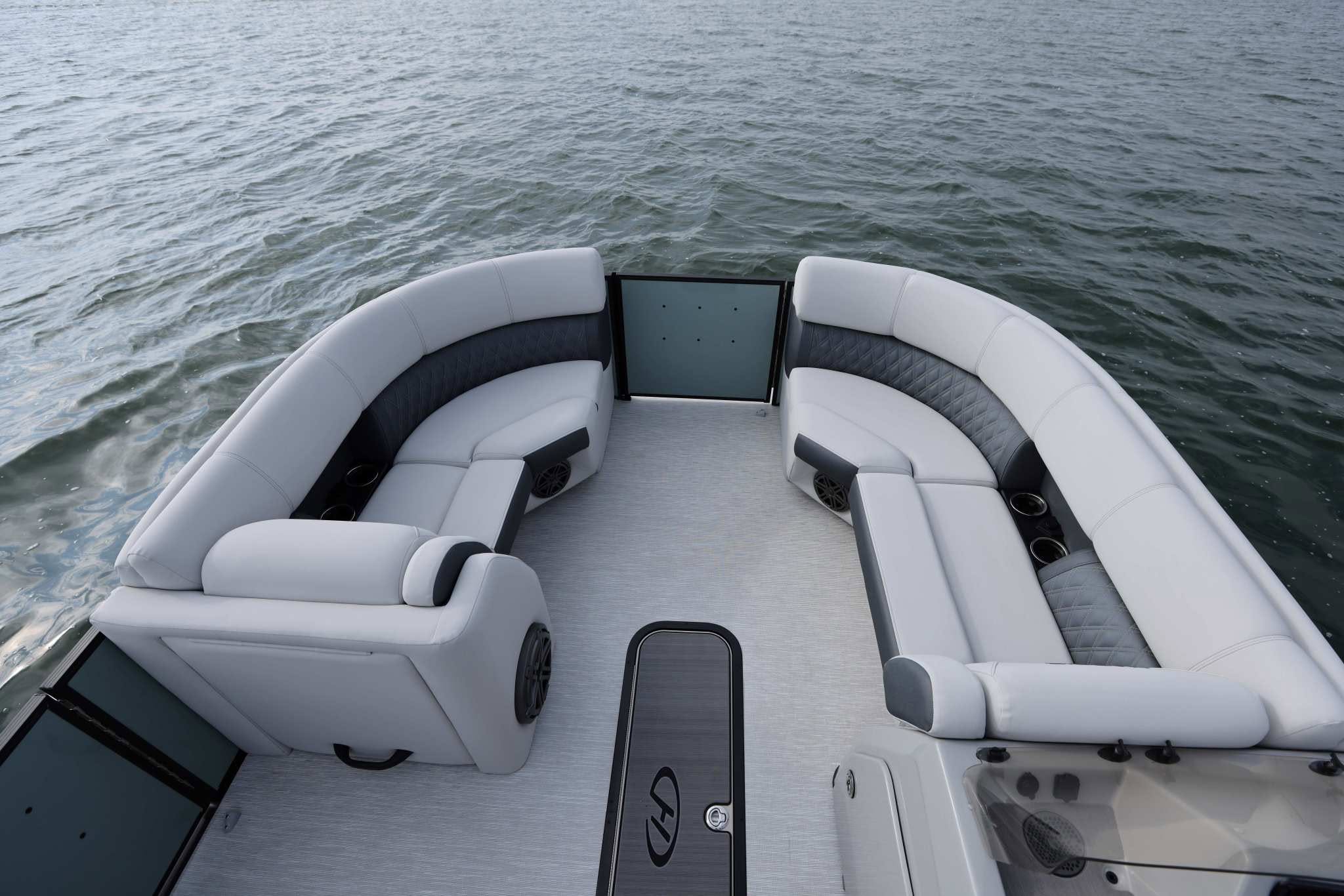 Harris Sunliner 230 Sport Interior