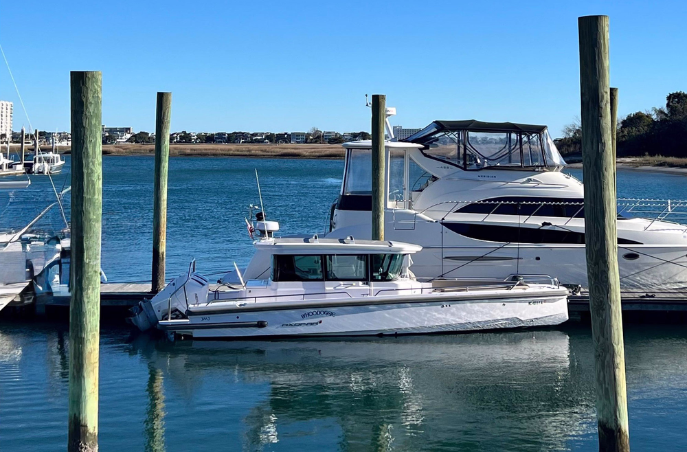 Axopar 28 Cabin