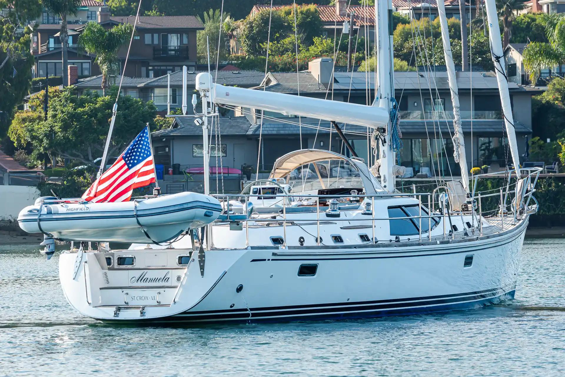 Hylas Yachts 56