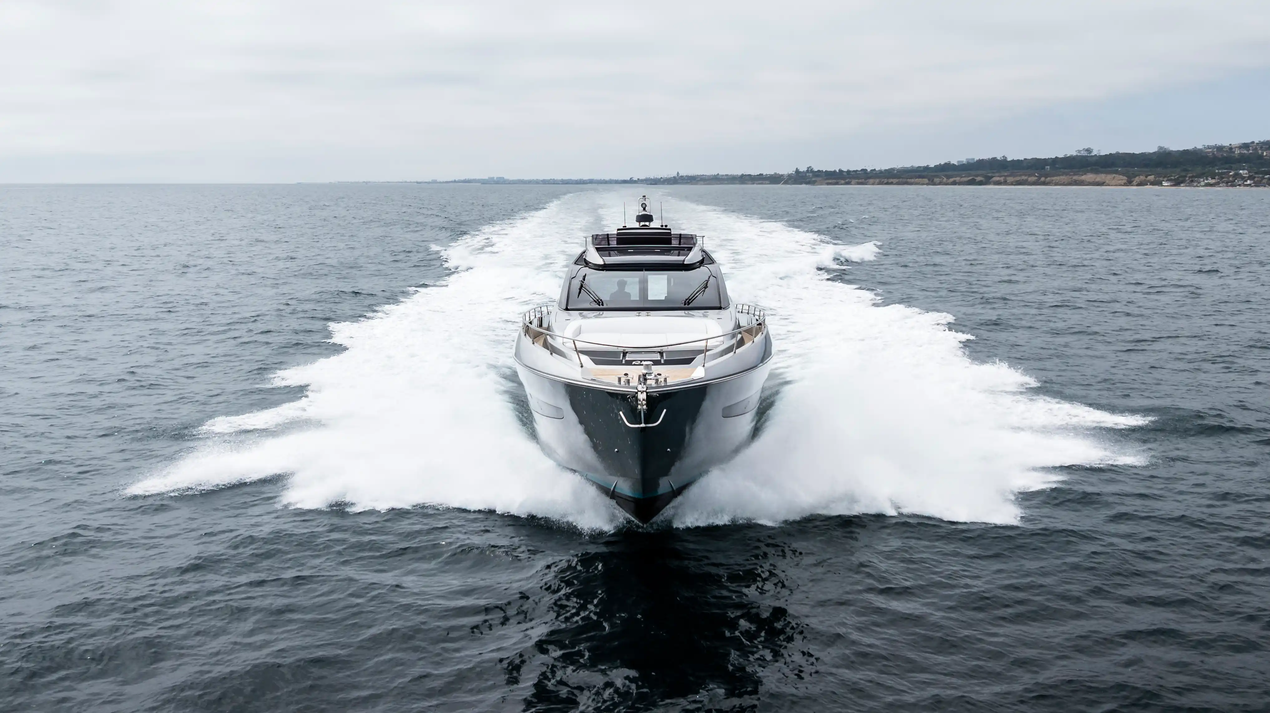 Yacht photo 4