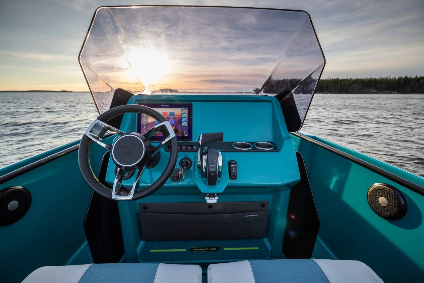 Yacht photo 1