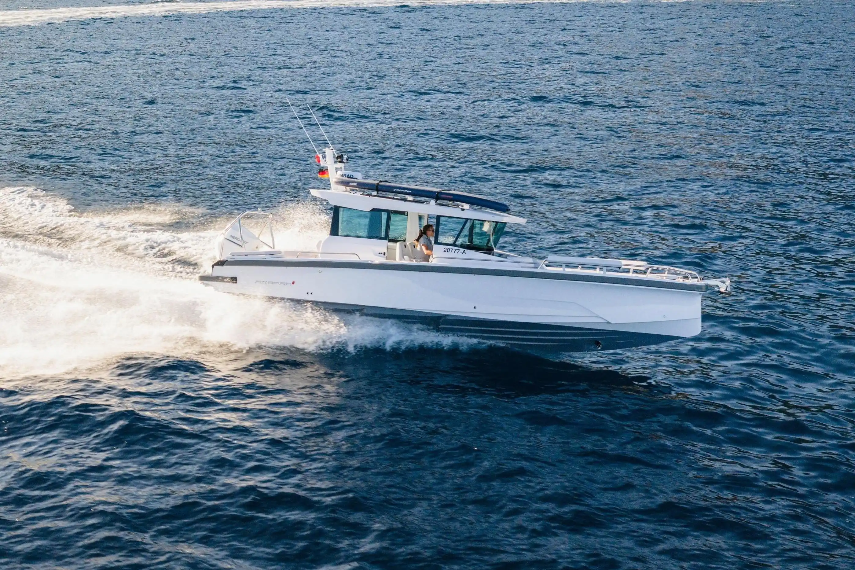 Yacht photo 4