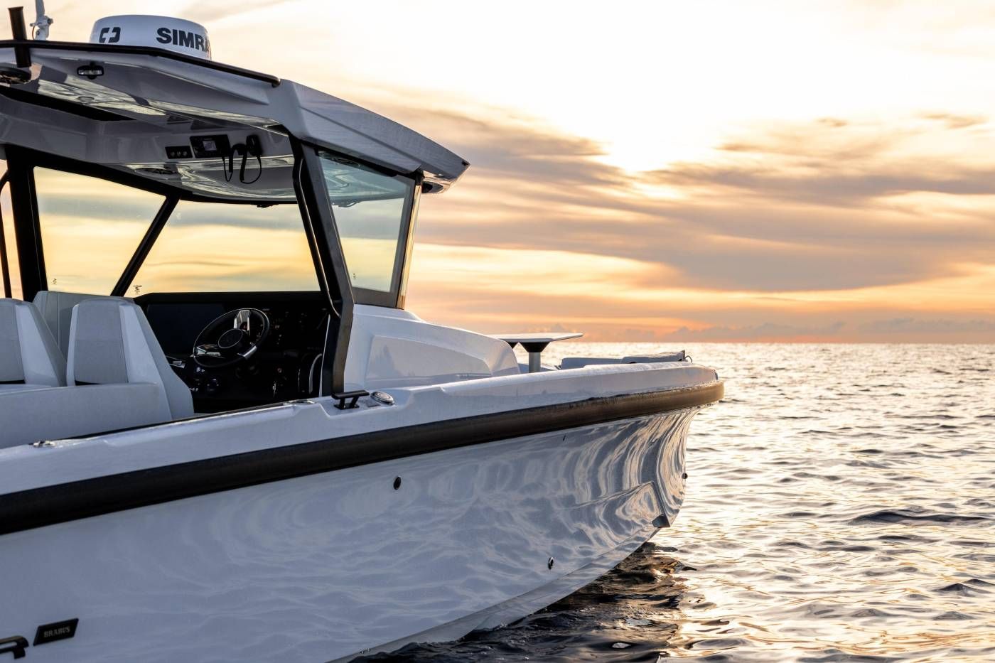 Yacht photo 4