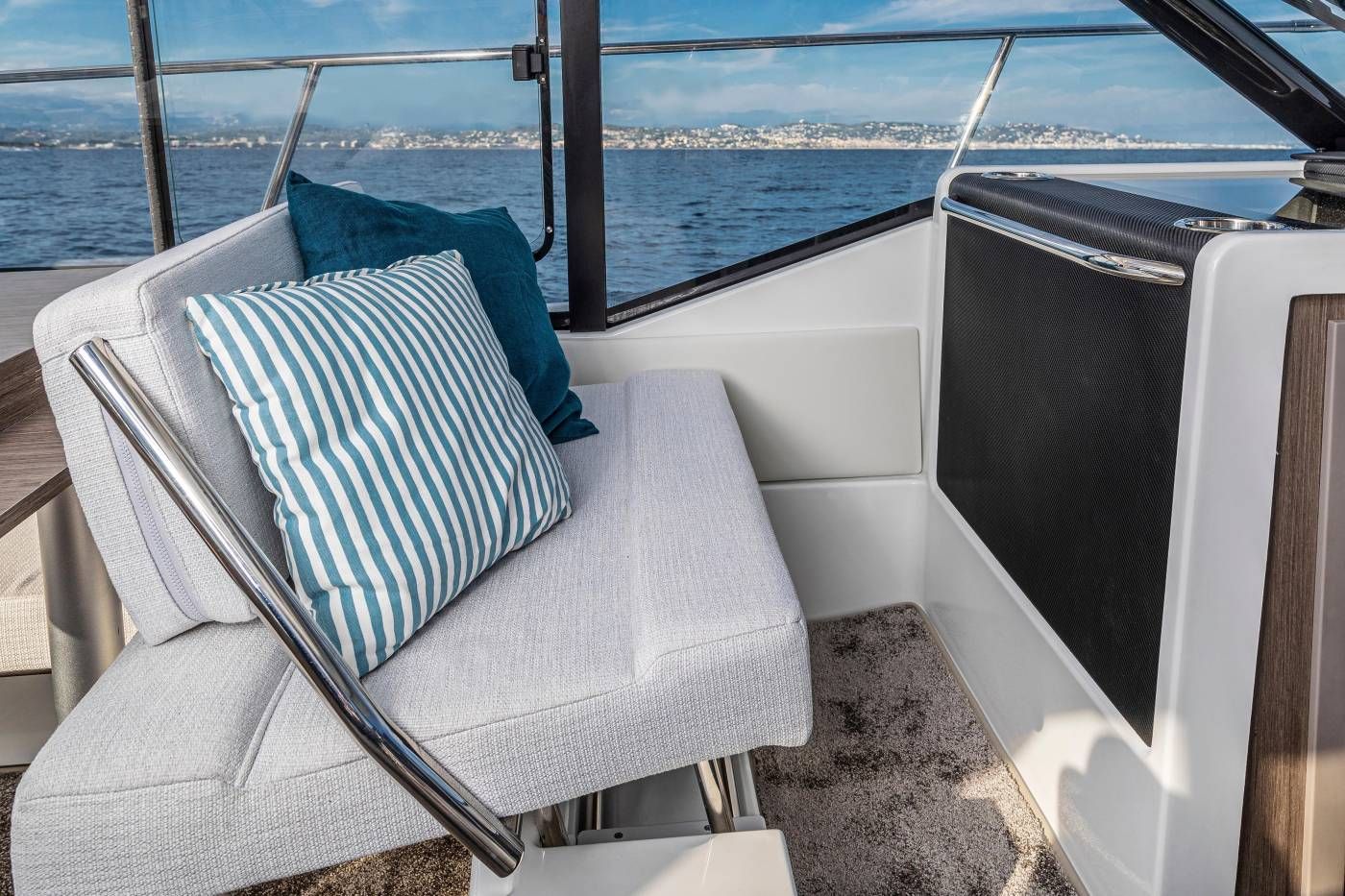 Jeanneau NC 895 Series 2